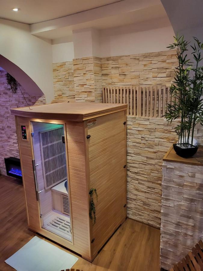 Le Spa De La Cathedrale - Jacuzzi - Sauna - Champagne - Netflix - Wifi トロワ エクステリア 写真