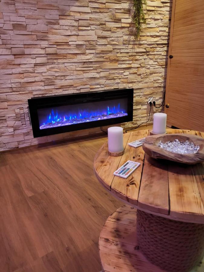 Le Spa De La Cathedrale - Jacuzzi - Sauna - Champagne - Netflix - Wifi トロワ エクステリア 写真