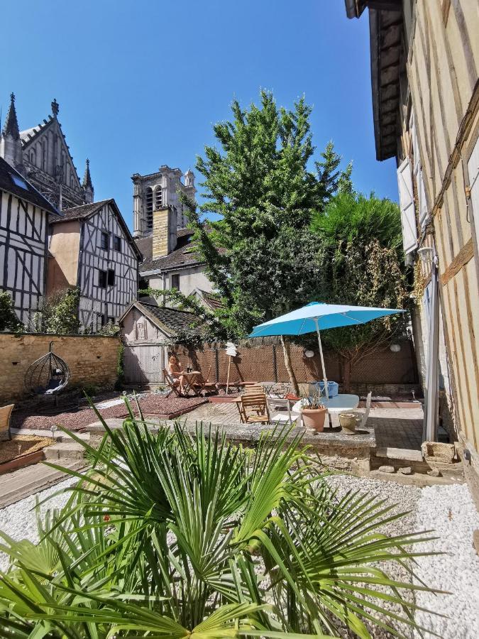 Le Spa De La Cathedrale - Jacuzzi - Sauna - Champagne - Netflix - Wifi トロワ エクステリア 写真